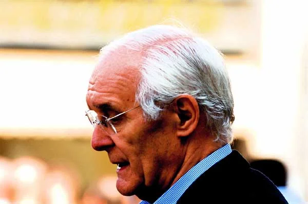 Baptista Bastos ou o senhor 100%