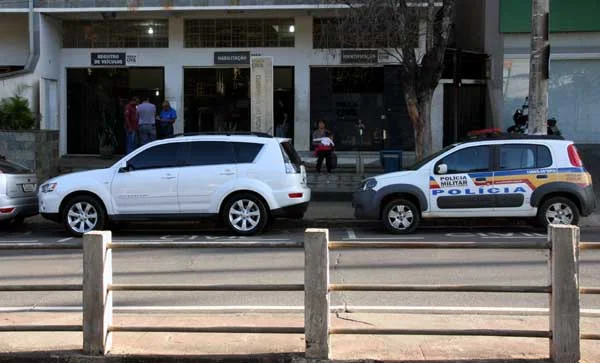 Tirar carteira de identidade em Itabira leva pelo menos 15 dias, diz delegado