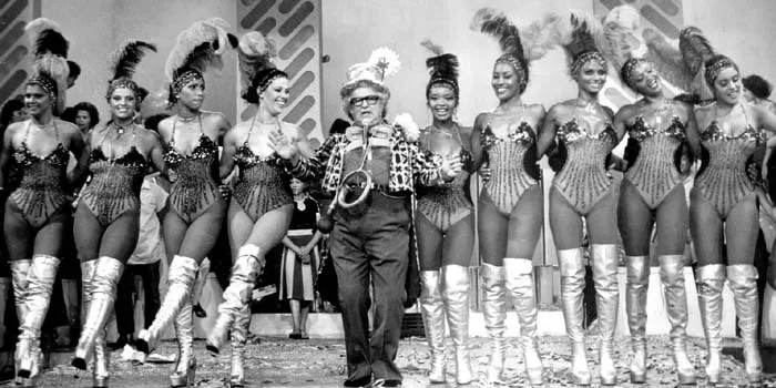 Chacrinha, o Velho Guerreiro, é alvo de homenagens no seu centenário