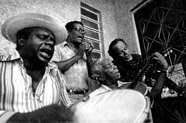 Mestre Candeia, chama eterna do samba