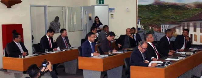 Prefeitura inclui lotes “fantasmas” entre os que irão a leilão. Vereador insinua que construtora será beneficiada