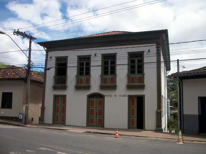 Arquivo Histórico de Itabira não pode retornar à sua velha morada. É inadequada