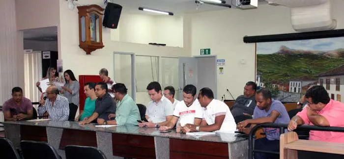 Reabertura de Secretaria vira moeda de troca para forçar negociação salarial com servidores