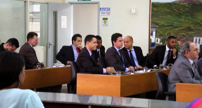 Futuras viúvas de ex-prefeitos não receberão pensões vitalícias