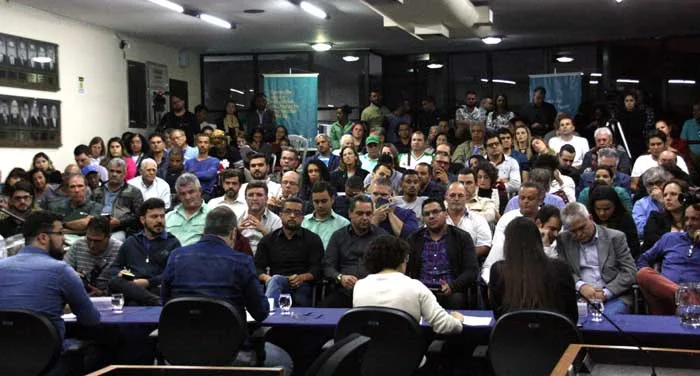 Reunião com a Vale é encerrada com interrupção do pronunciamento do gerente Rodrigo Chaves
