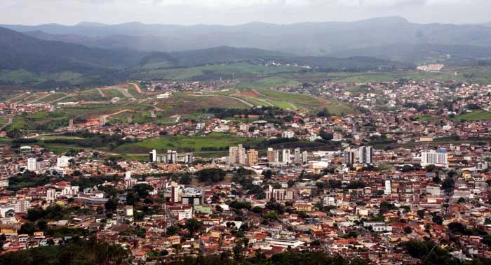 “A Vale tem compromissos legais com Itabira antes de nos deixar”, afirma presidente da Câmara