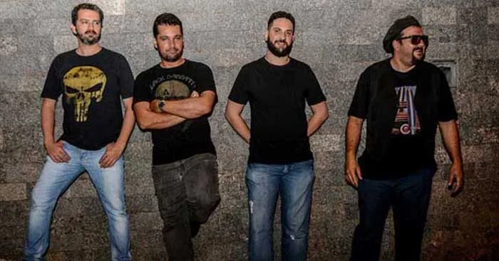 Aumente o som que isso aqui é rock. Banda Caco de Vidro já tem 20 anos de palco