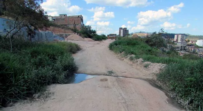 Busca de solução para a falta de saneamento no bairro Colina da Praia tem audiência agendada para terça-feira na Câmara