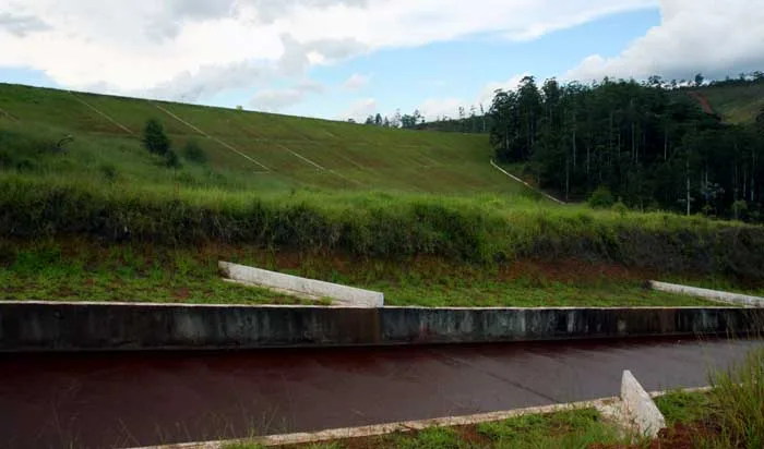 Com ausência de seis vereadores, Câmara aprova Audiência Pública para debater segurança das barragens