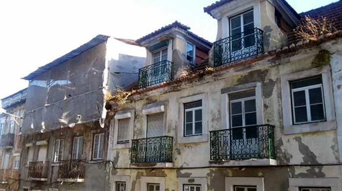Uma Lisboa perdida em si mesma que o turista não vê