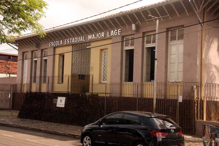 Itabira diz não à municipalização das escolas estaduais pelo projeto Mãos Dadas