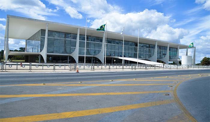 Terceira via tem ilusão de disputar o segundo turno desbancando Bolsonaro na corrida sucessória ao Palácio do Planalto