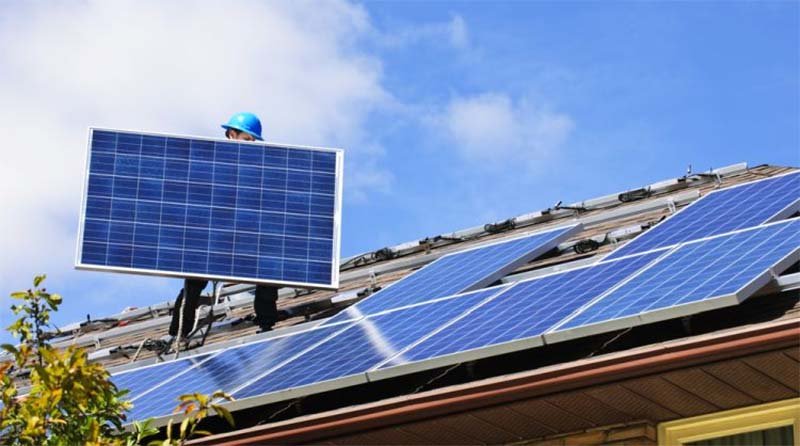 Telhas e telhados fotovoltaicos na transição energética