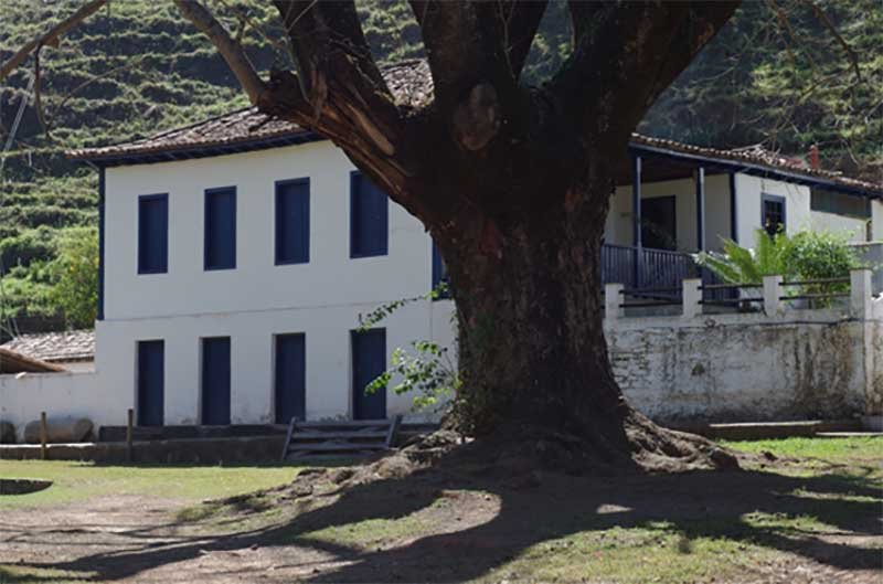 O café entre Itabira e Nova Era até a ferrovia em Leopoldina