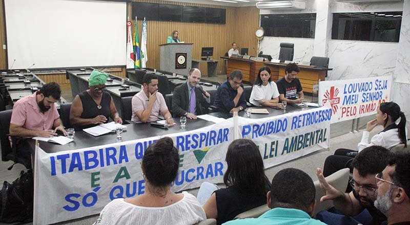 Vale foge do debate sobre a poeira em Itabira ao não participar da Audiência Pública na Câmara Municipal