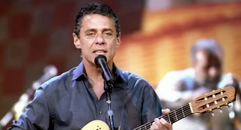 TV Brasil homenageia Chico Buarque com exibição de documentário neste sábado