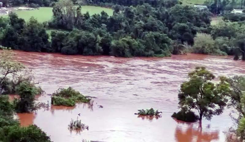 No Rio Grande do Sul, indígenas temem deixar suas casas pela inundação e perder território