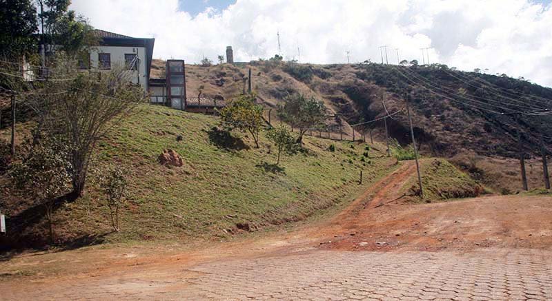 Vale está para expandir o “pit” de suas minas para além da via férrea e deixa moradores de Itabira preocupados