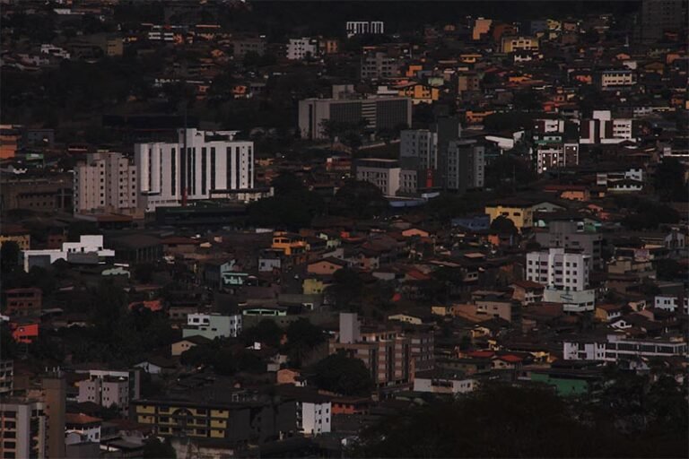 Em ação movida pelo MPMG, Justiça manda a Cemig apresentar plano contra interrupções de energia elétrica em Itabira