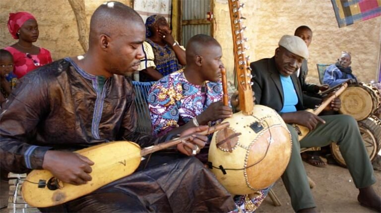 Documentário ‘Razões Africanas’, sobre as origens do blues, do jongo e da rumba, estreia nesta quinta (21) nos cinemas