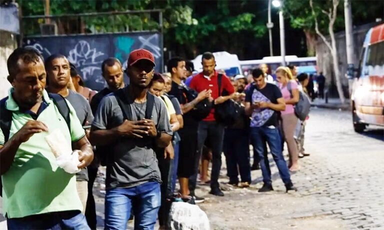 Desemprego tem queda consistente em 2024, diz coordenadora do IBGE