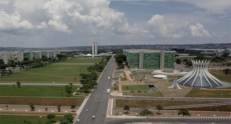 Superávit primário atinge segundo maior valor da história para outubro