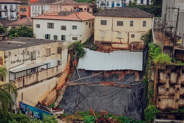 Deslizamento de talude em Itabira: crime ainda sem castigo em obra irregular na avenida Daniel de Grisolia precisa ser investigado e punido exemplarmente
