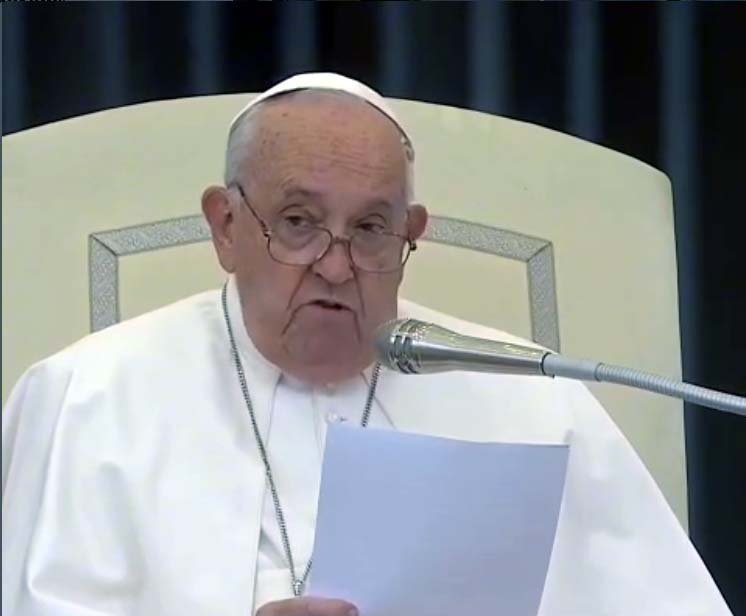 Francisco, você é ‘esquisito’, não parece que é líder de uma religião