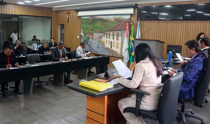 Vereadores aprovam moção de aplausos pelos 80 anos do Sindicato Metabase de Itabira