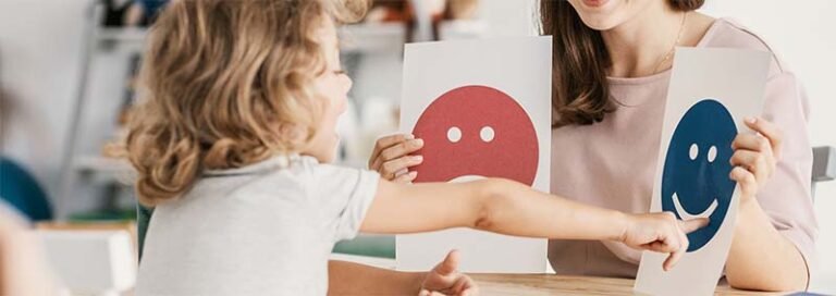 Gastos de famílias com autistas são maiores do que famílias típicas