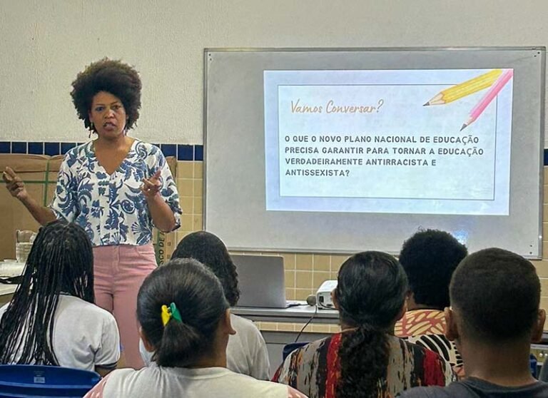 A urgência de um novo PNE que contemple diretrizes para uma educação antirracista e antissexista no Brasil
