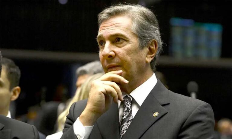 Fernando Collor é preso nesta sexta-feira (25) por corrupção e lavagem de dinheiro