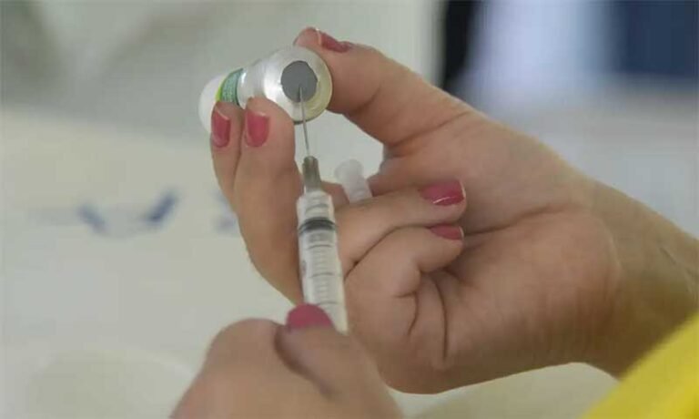 Campanha contra a gripe já começou; veja quem deve imunizar