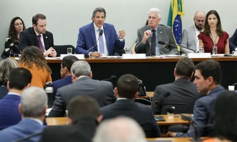 A elite brasileira e a perpetuação da desigualdade: do Brasil Colônia à resistência às reformas fiscais