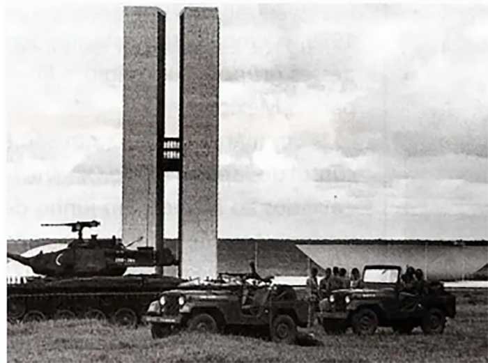 Como escritores, editoras e Academia Brasileira de Letras apoiaram ditadura militar
