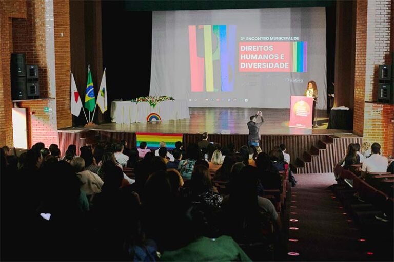 Itabira discute inclusão e equidade em evento promovido pelo Comitê Municipal de Promoção de Direitos Humanos