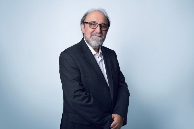 Justiça condena grupo por ofensas ao neurocientista Miguel Nicolelis: vitória simbólica contra ataques à ciência