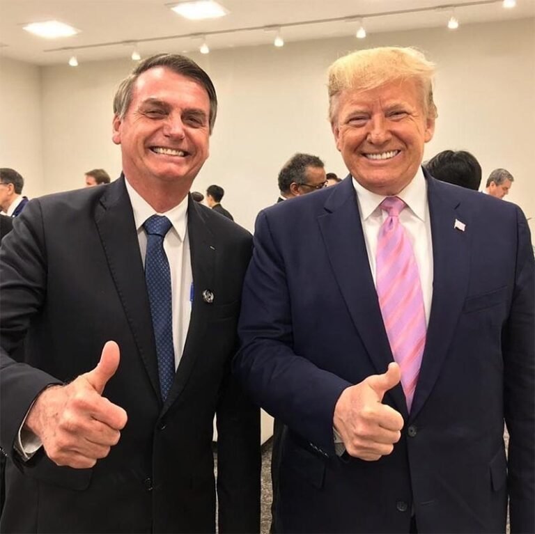 STF determina que Bolsonaro use tornozeleira eletrônica diante da suspeita de fuga do país