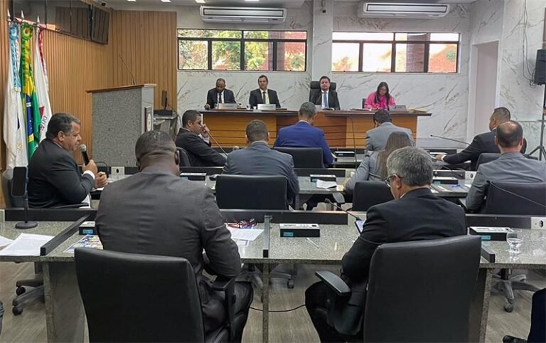 Câmara aprova por unanimidade a Lei Guilherme Gabriel estabelecendo mais rigor na criação de cães ferozes em Itabira