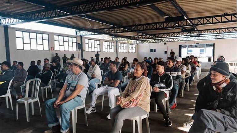Feira do Produtor prossegue em Itabira no Parque Virgílio Gazire com cursos gratuitos para o fomento rural em pequenas propriedades
