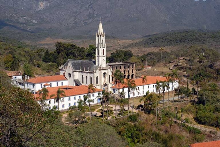 Caraça lança novo roteiro que transforma visita em jornada histórica e sensorial