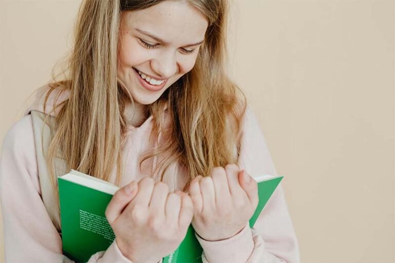 Dia do Estudante: obras para despertar a imaginação e o senso crítico dos adolescentes