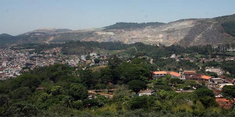 Itabira vive o crepúsculo da mineração e precisa urgentemente se preparar para o futuro