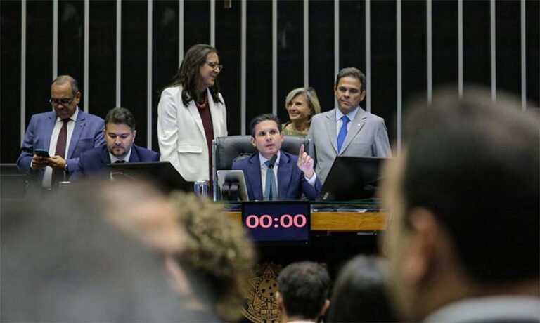PEC da Blindagem pode barrar ações contra corrupção no uso de emendas parlamentares