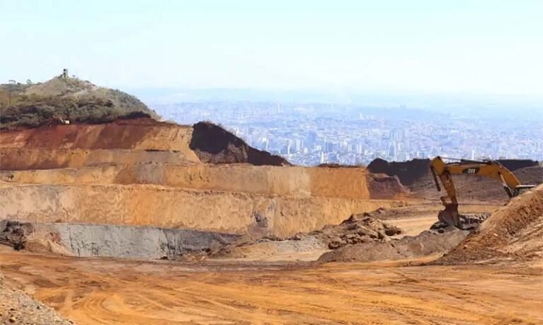 Corrupção em Minas Gerais envolvendo mineradoras ameaça o meio ambiente e é investigada pela Operação Rejeito