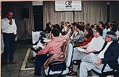 “Vida longa para as minas de Itabira”, preconizou o ex-diretor Viveiros em 2003 na Acita