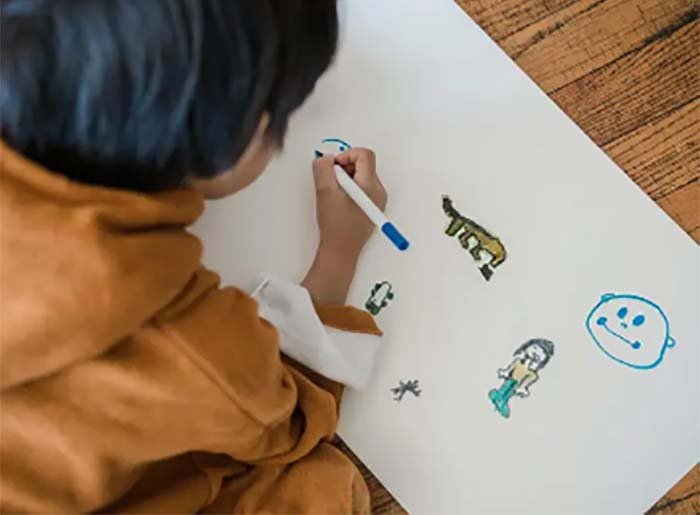 Órfãos do feminicídio: pensão é positiva, mas falta apoio psicossocial a filhos de vítimas