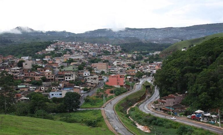 Nova lei do IPTU em Itabira amplia isenção para imóveis de até R$ 80 mil e eleva progressivamente a cobrança sobre propriedades de maior valor