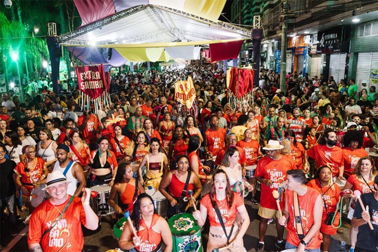 Bloco Sambalaio ocupa as ruas e celebra o samba em Itabira