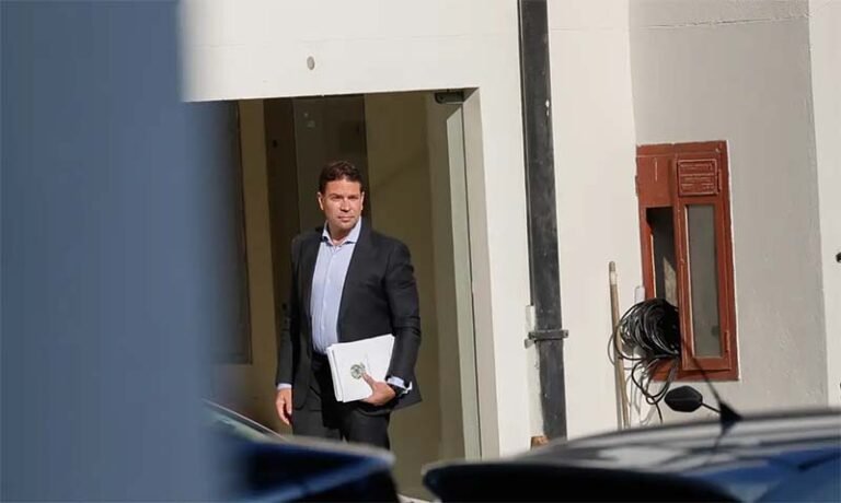 ICE prende Alexandre Ramagem nos EUA, foragido após condenação por tentativa de golpe no Brasil